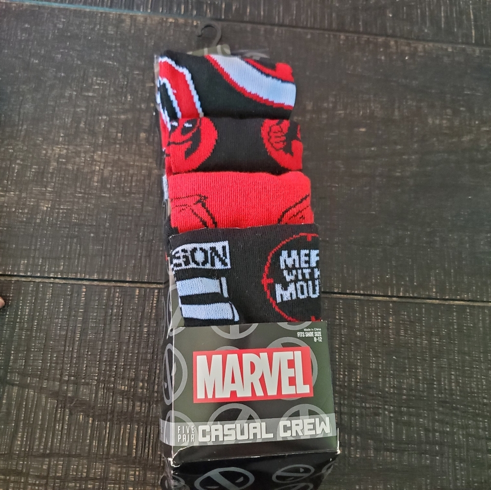 Marvel Bioworld Mens Crew Socks Size 8-12